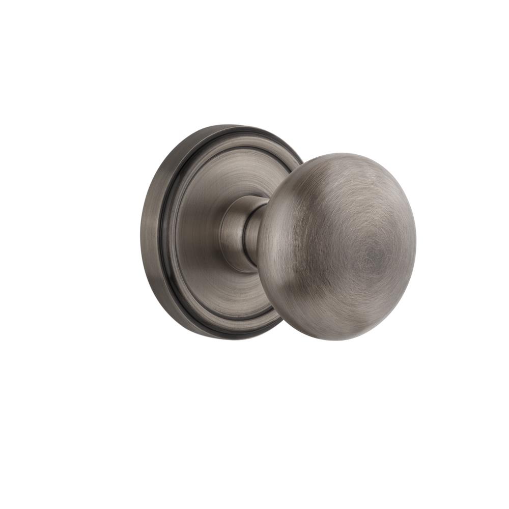 Grandeur by Nostalgic Warehouse GEOFAV Privacy Knob - Georgetown Rosette with Fifth Avenue Knob in Antique Pewter